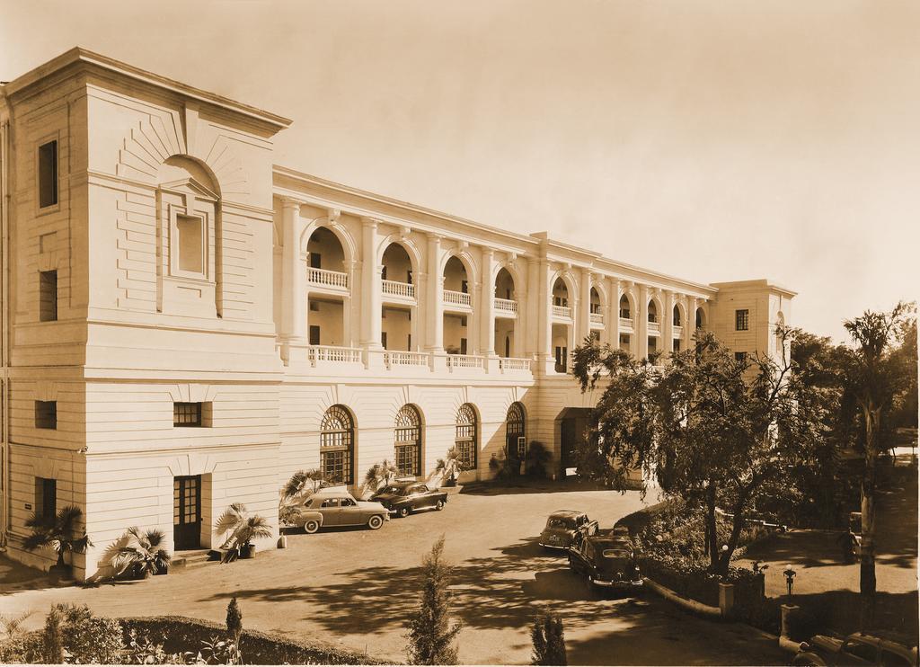 Maidens Hotel New Delhi Exterior photo